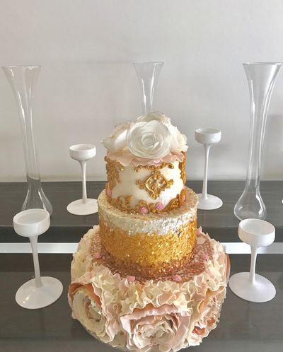 BEST WEDDING CAKE 2017 AWARD