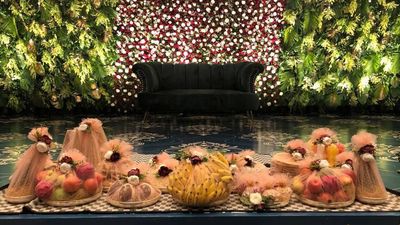 Fruits and Sweet Packing