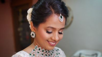 Bride Priyanka Gaikwad wedding reception look