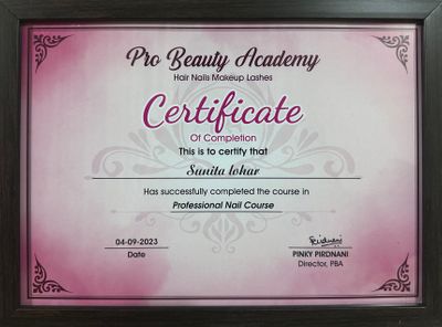 Certificate Makeup & Nail Artist 