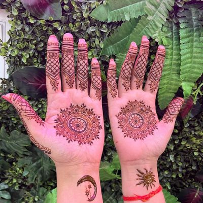 Sider’s mehndi design 