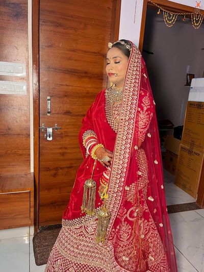 ayushi bride