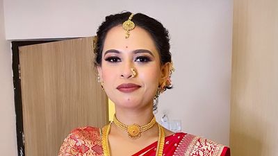 Radhika’s wedding look airbrush makeup