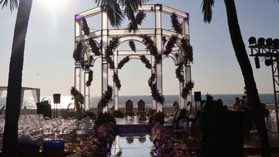HEXAGON MANDAP
