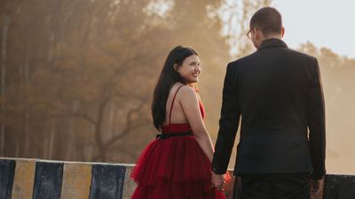 Love's Prelude: Sumit & Kalpana's Pre-Wedding Charm ✨