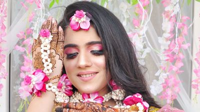 Haldi/Mehendi Looks