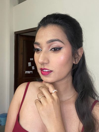 Party makeup
