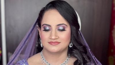 Engagement bride Surbhi