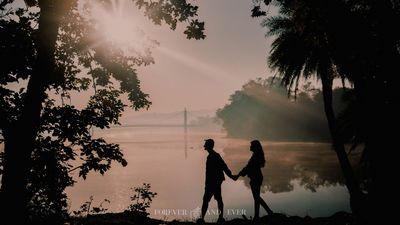 Vini & Shivam (Pre-Wedding)