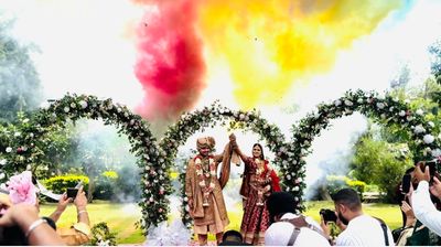 Jiwesh & Aparana .( the solluna)