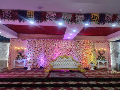 hall-1