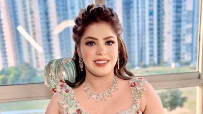 Isha Engagment makeup 