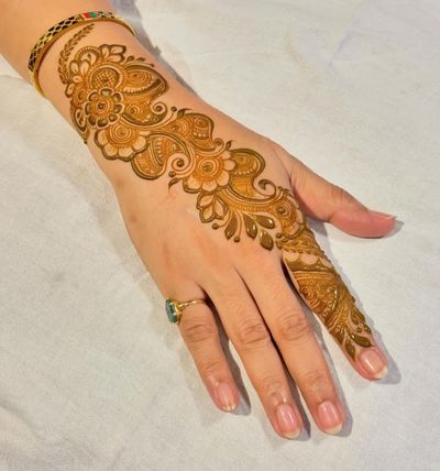 guest mehndi