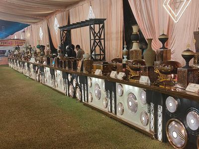 luxurious buffet day afternoon party