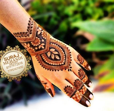 back side mehndi design