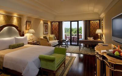 Elegantly appointed spacious rooms & suites