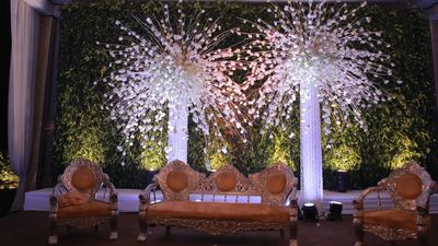 Wedding With White Decor