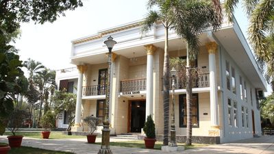 Elysian Grand