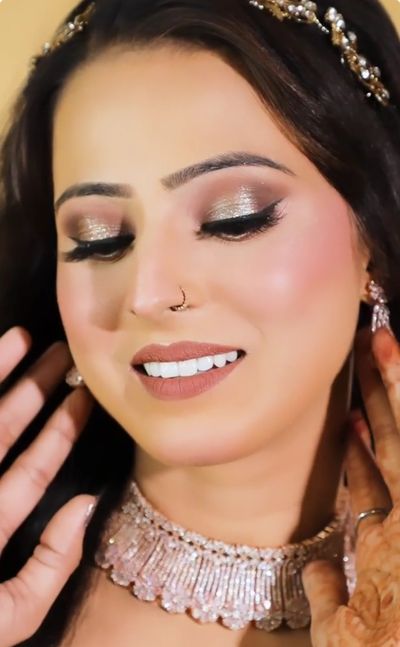 Engagement makeup 
