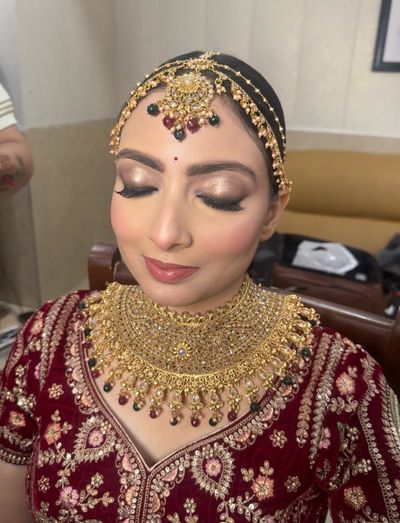 bridal look for Dr Prarthna