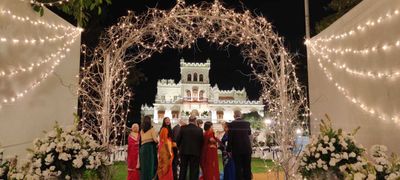 Indoor & Outdoor Entrance Pathway Night Effect
