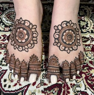 leg mahendi