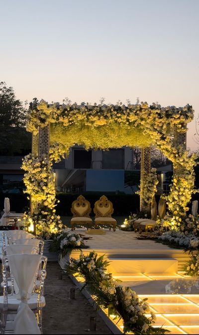 White Wedding Decor