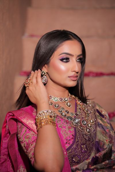 Grisha looks ethereal in saree