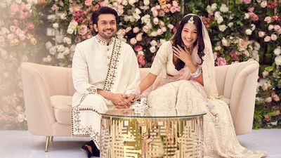 Upasna wed uri