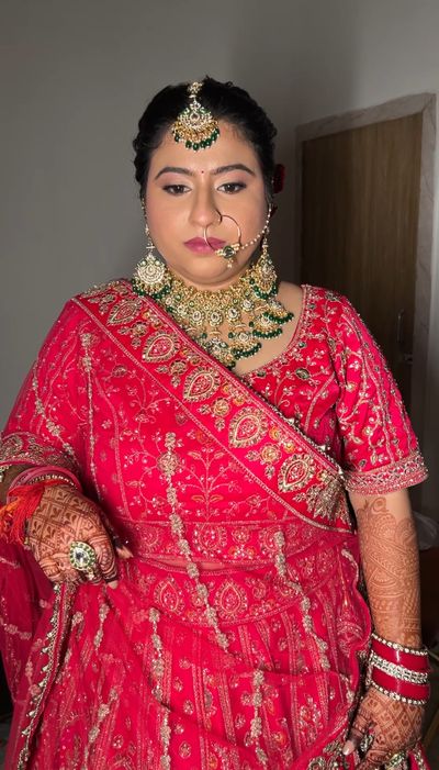 Bride Chitrakshi 