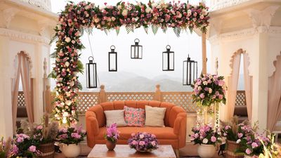 Shweta & Leo ( Bhairavgarh palace,Udaipur)