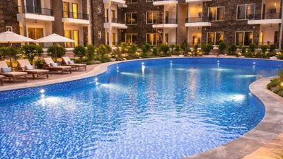Poolside Lawn