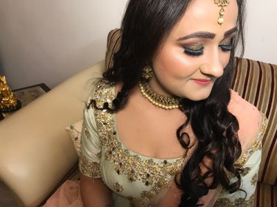 engagement makeup of Diya