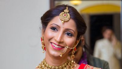 Bride Dr. Anshika- Haridwar