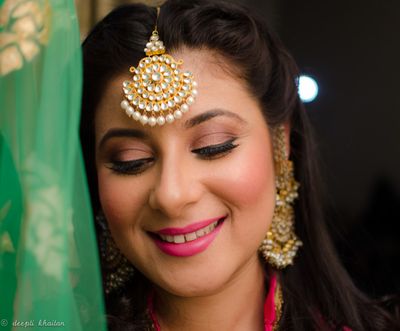 Sakshi's engagement makeup 