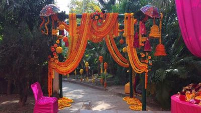 haldi and mehandi setup