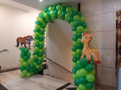 birthday 'jungle theme'