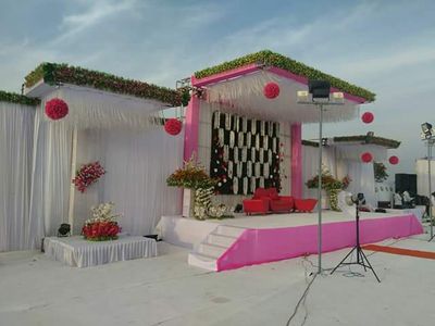 Dynamic Decor