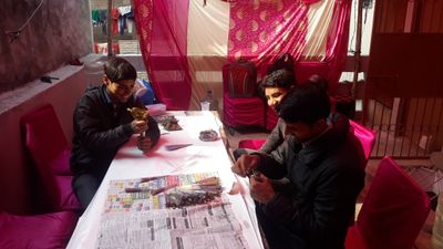 Rajasthani mehndi artist