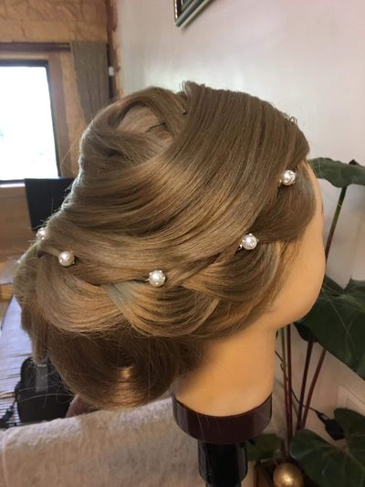 bridal hairstyle