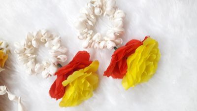 Flower jewellery