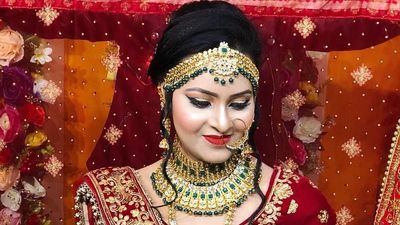 bridal Makeups at She n Me Salon lahurabir Varanasi 