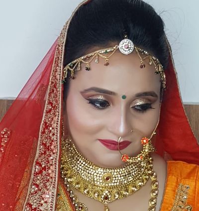 Rajwara look make-up done by Tanya Puri