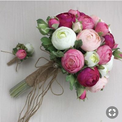 floral bouquets