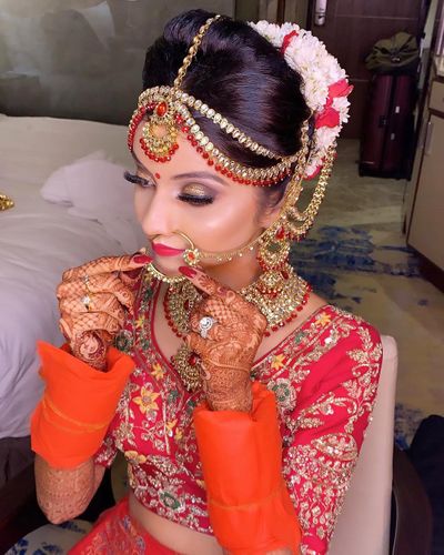 Bride Madhuri