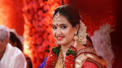 Sravanthi - South Indian Bride
