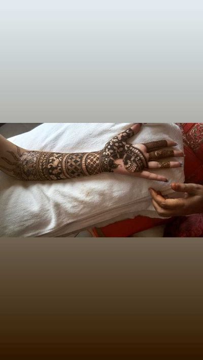 Shailja bridal mehendi at Meerut