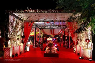 Mrs. & Mr. Rajeev Gupta's 25th Anniversary Decor