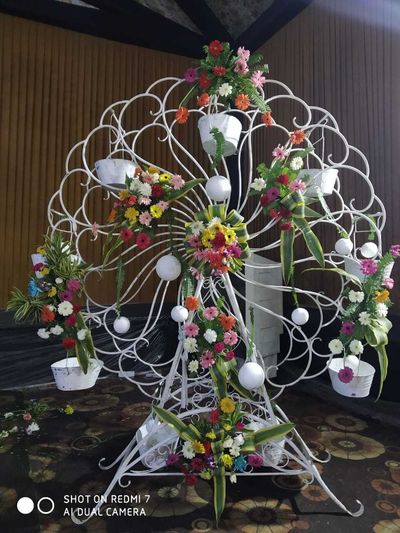 Dynamic Decor
