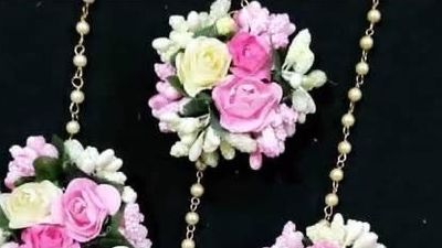 floral maangtikka